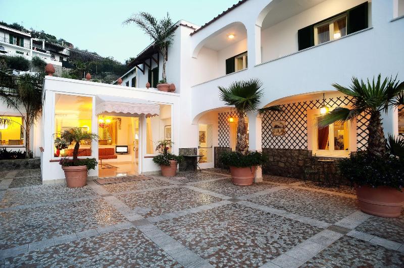 Hotel Villa Bianca - Genel