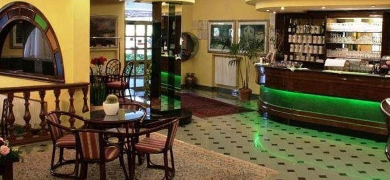 Hotel La Rotonda - Lobi