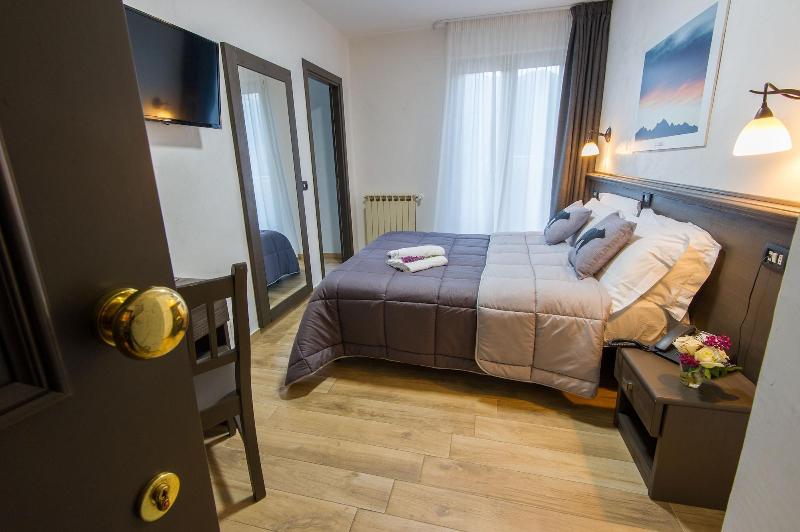 Hotel Iris - Oda