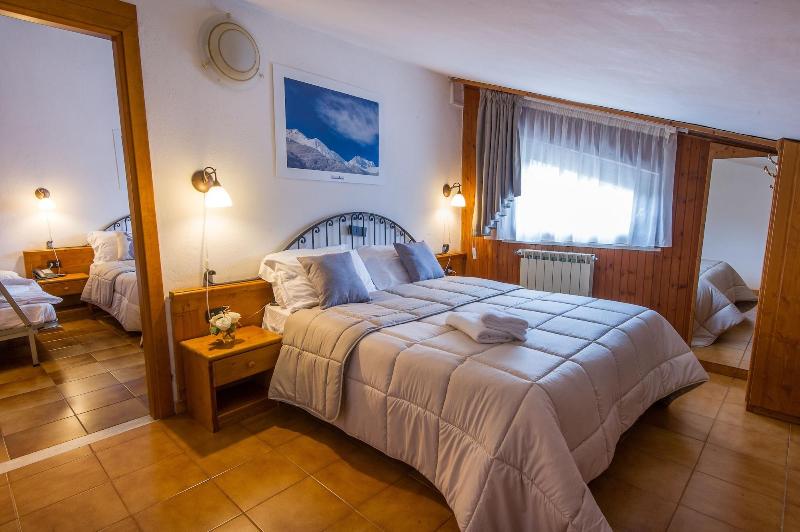 Hotel Iris - Oda
