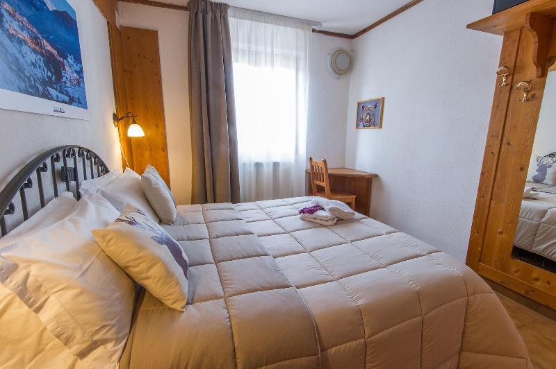 Hotel Iris - Oda