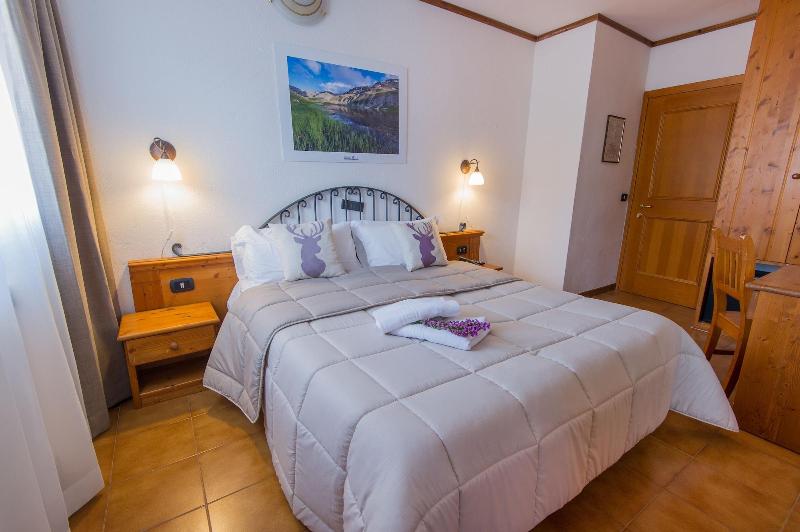 Hotel Iris - Oda
