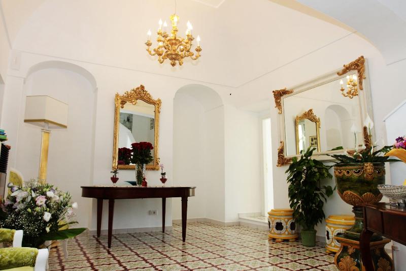 Palazzo Pascal - Lobi