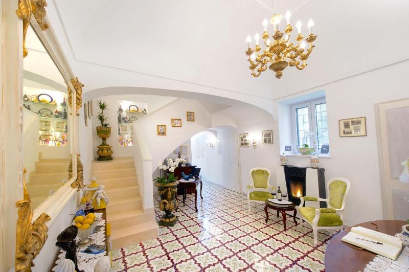 Palazzo Pascal - Lobi