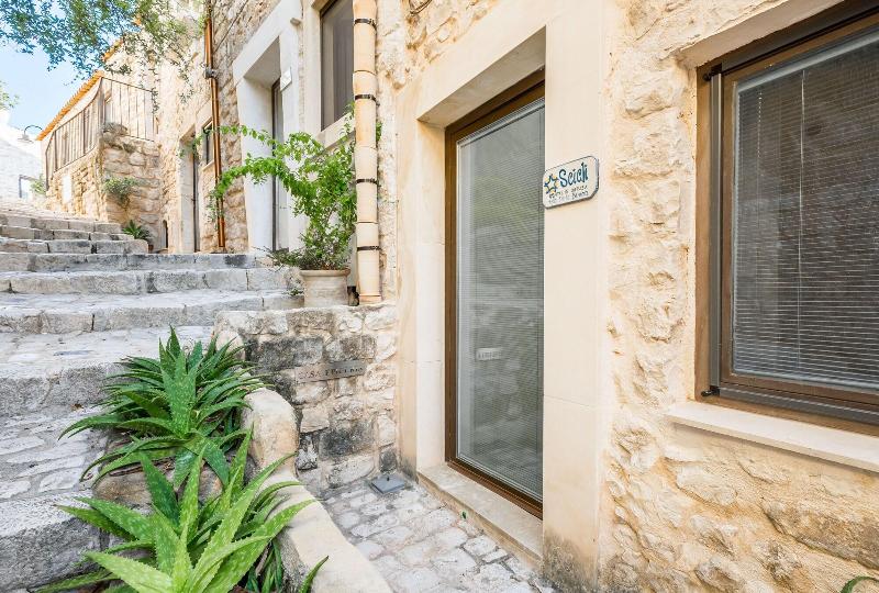 Scicli Albergo Diffuso - Oda