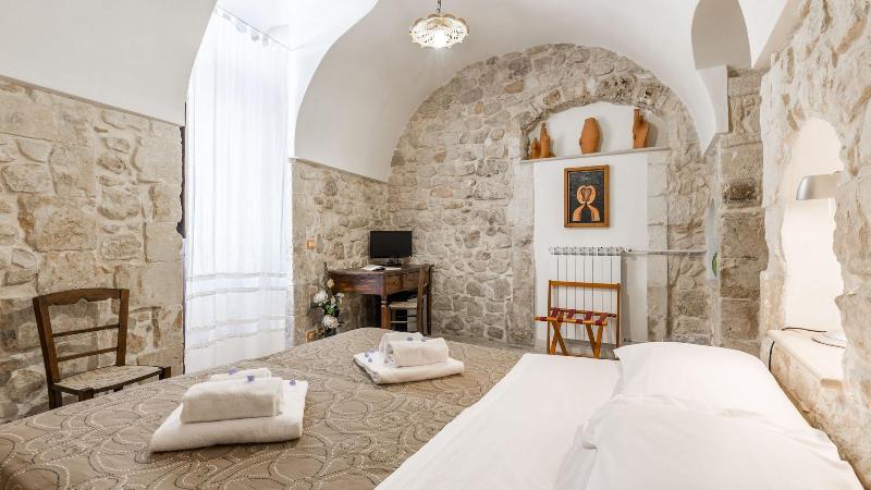 Scicli Albergo Diffuso - Oda