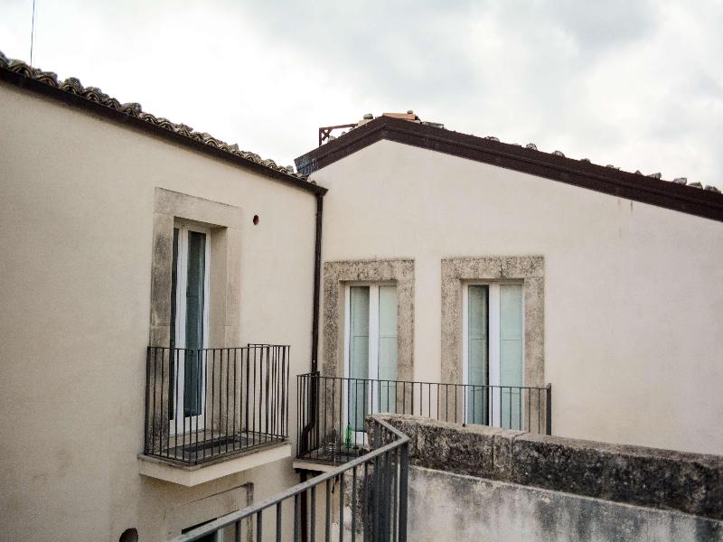 Hotel dell'Orologio - Genel