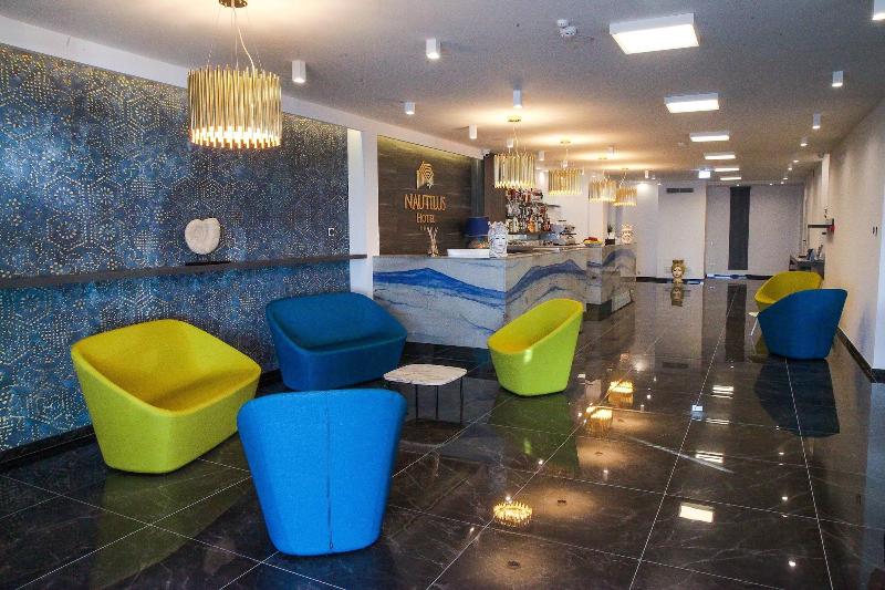 Nautilus Hotel - Lobi