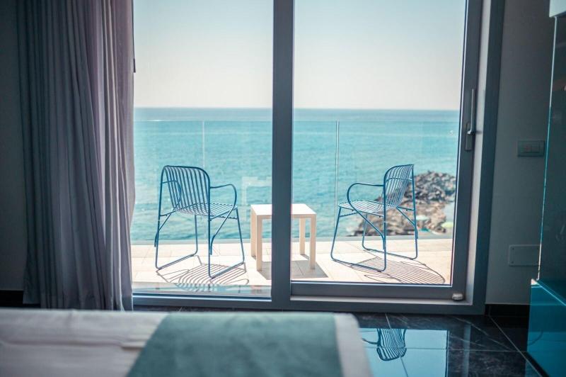 Nautilus Hotel - Oda