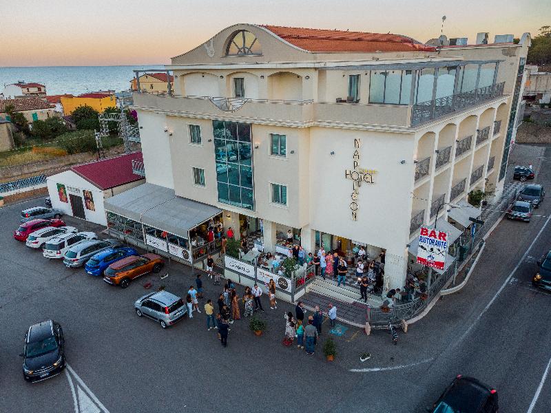 Hotel Napoleon - Genel