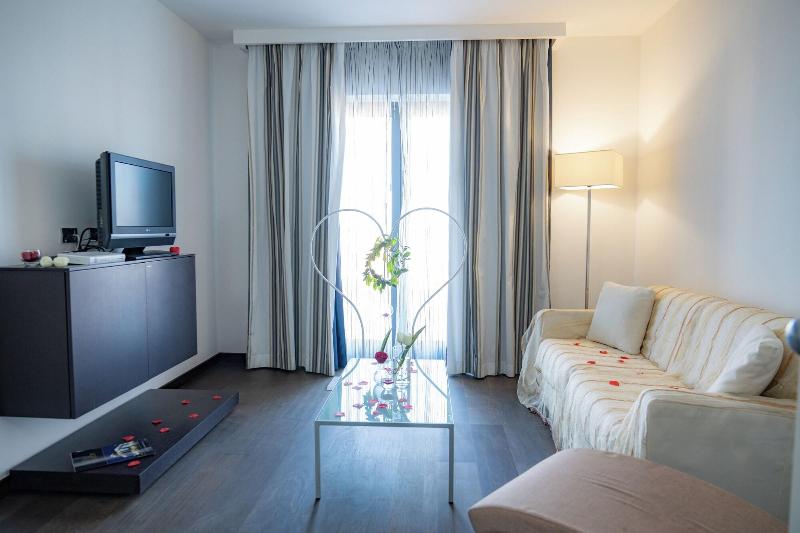 Hotel Napoleon - Oda