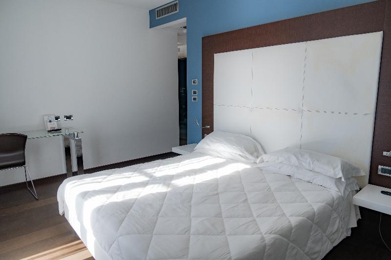 Hotel Napoleon - Oda