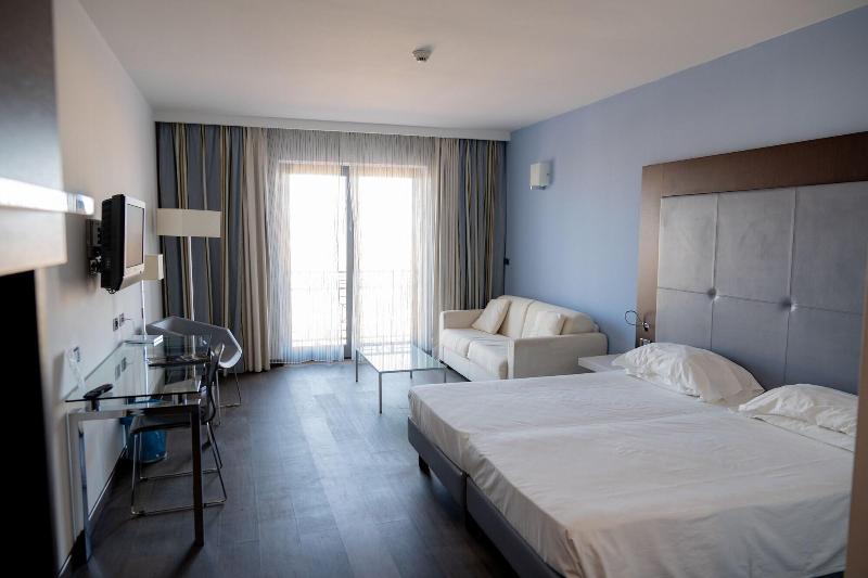 Hotel Napoleon - Oda
