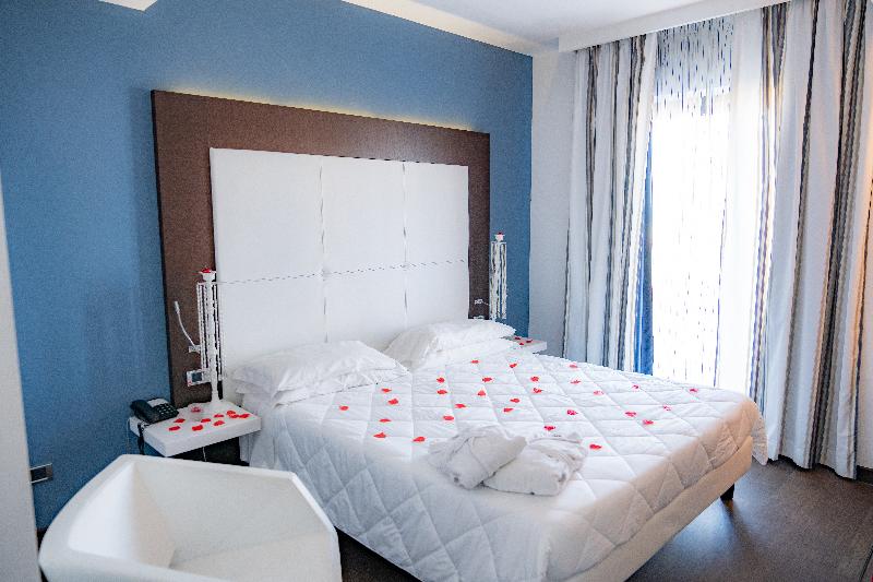 Hotel Napoleon - Oda
