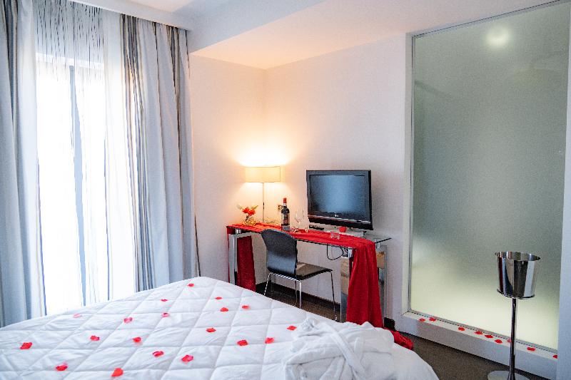 Hotel Napoleon - Oda