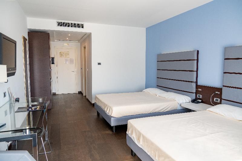 Hotel Napoleon - Oda
