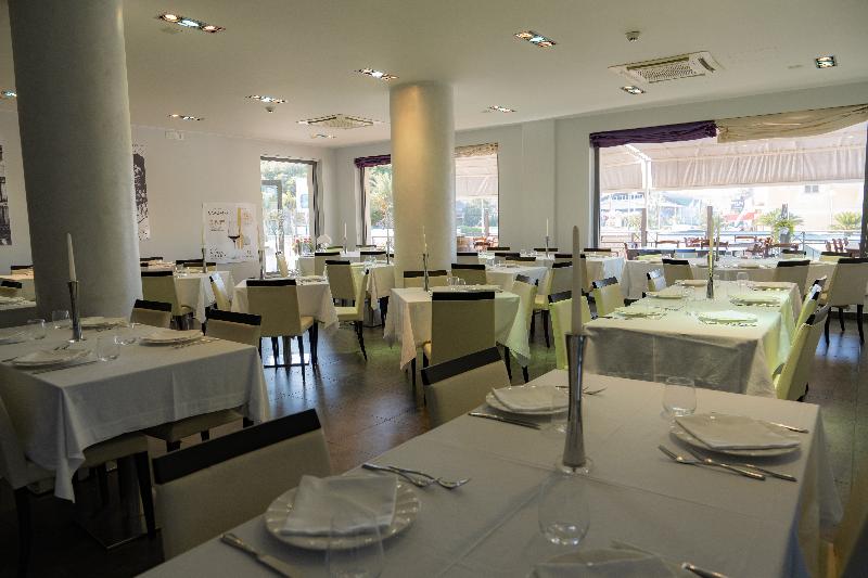 Hotel Napoleon - Restoran