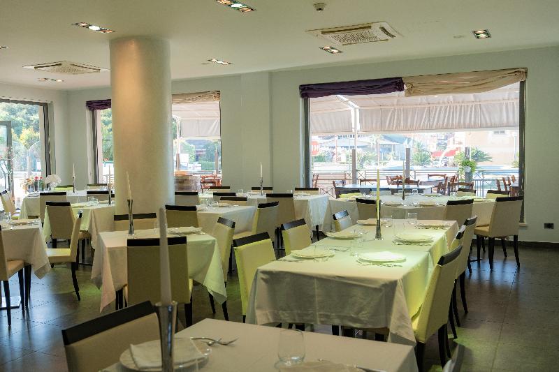 Hotel Napoleon - Restoran