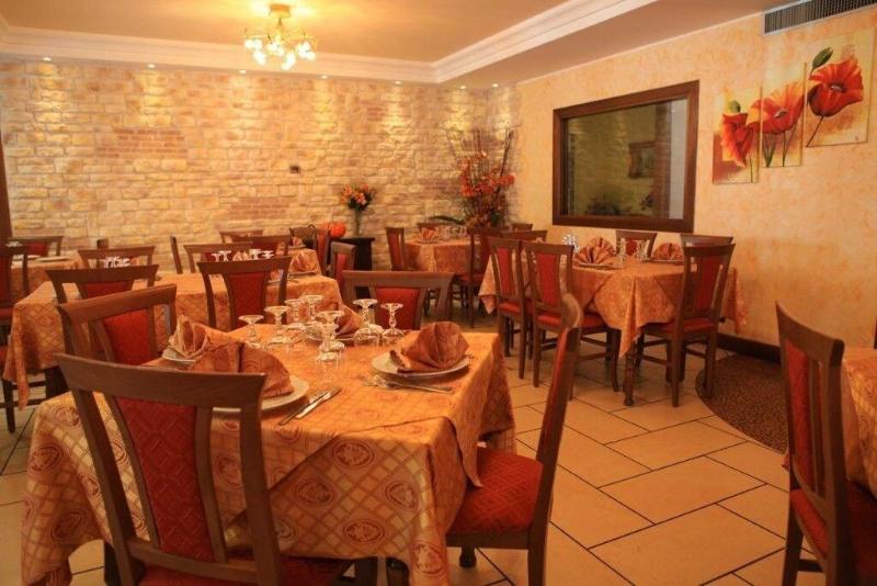 Hotel Centrale - Restoran