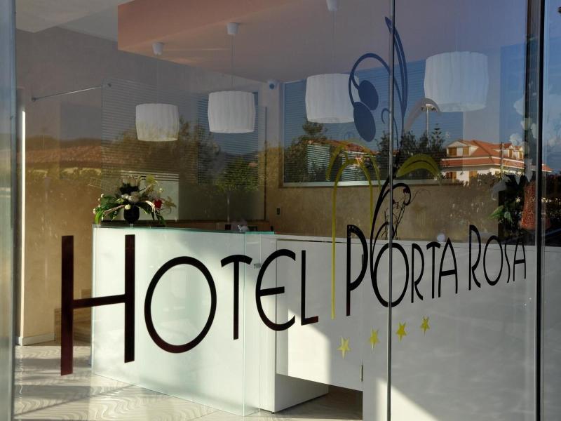 Hotel Porta Rosa - Lobi