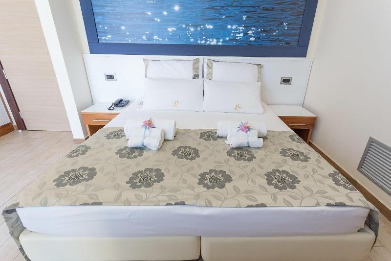 Hotel Porta Rosa - Oda