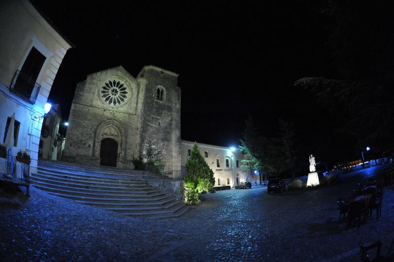 Castello Di Altomonte - Genel