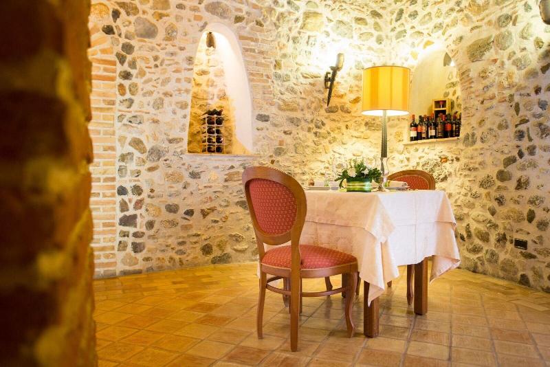 Castello Di Altomonte - Restoran