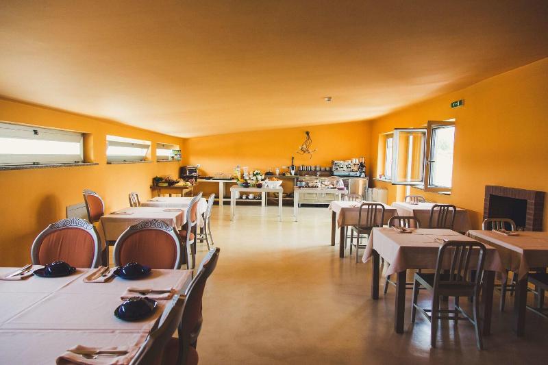 San Lorenzo Si Alberga - Restoran