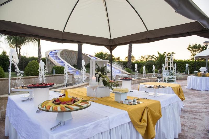Masseria Grottella - Toplantı