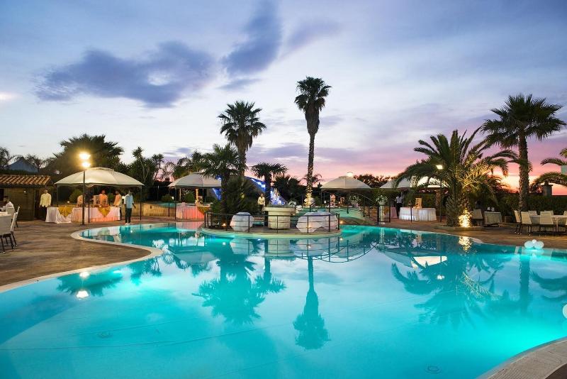 Masseria Grottella - Havuz