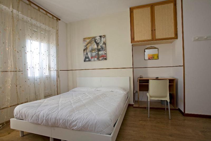 Hotel Riviera - Oda
