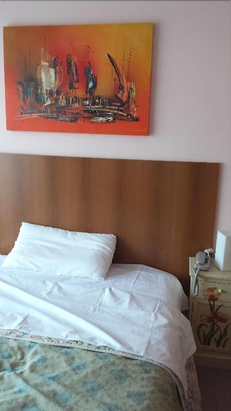 Hotel Riviera - Oda