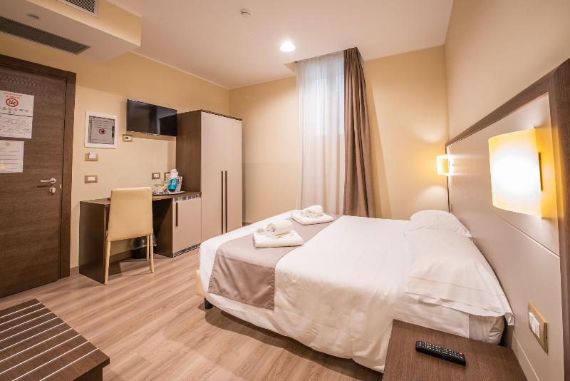 Hotel Rosa - Oda
