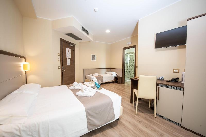 Hotel Rosa - Oda