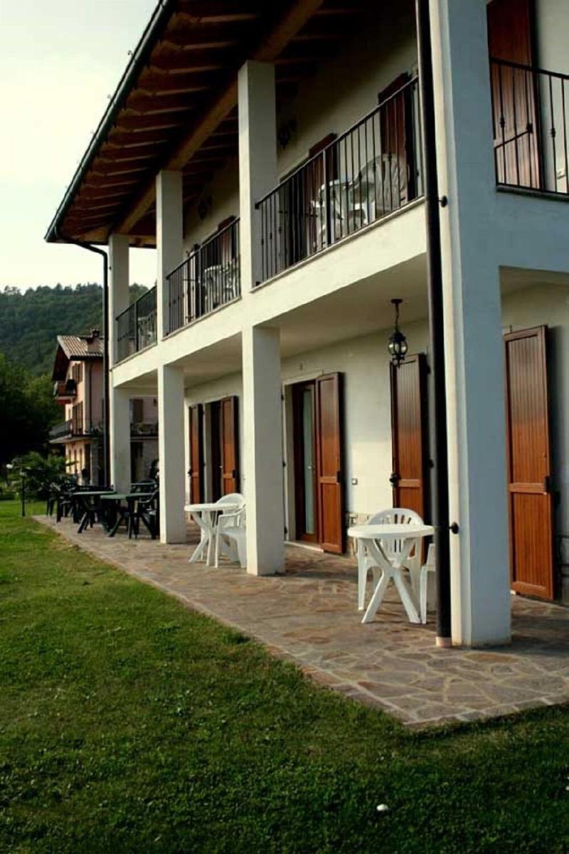 Garni Marika - Genel