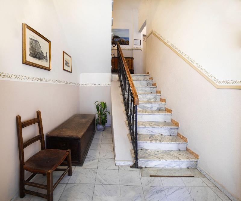 Albergo La Villetta - Lobi
