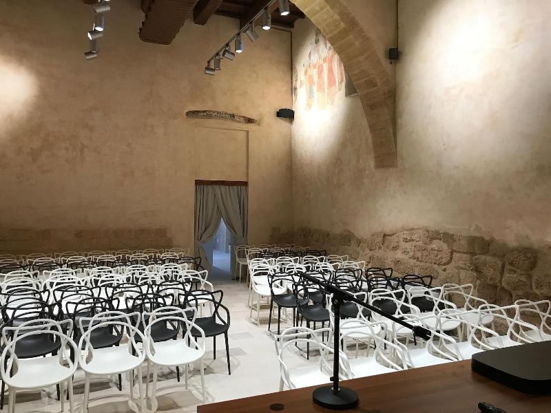 Castello Di Ugento - Toplantı