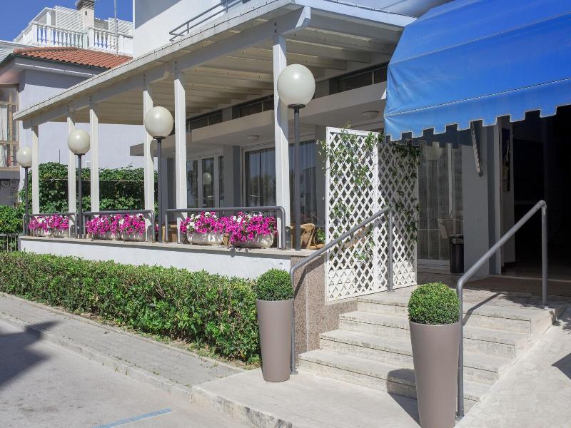 Hotel Paradiso - Genel