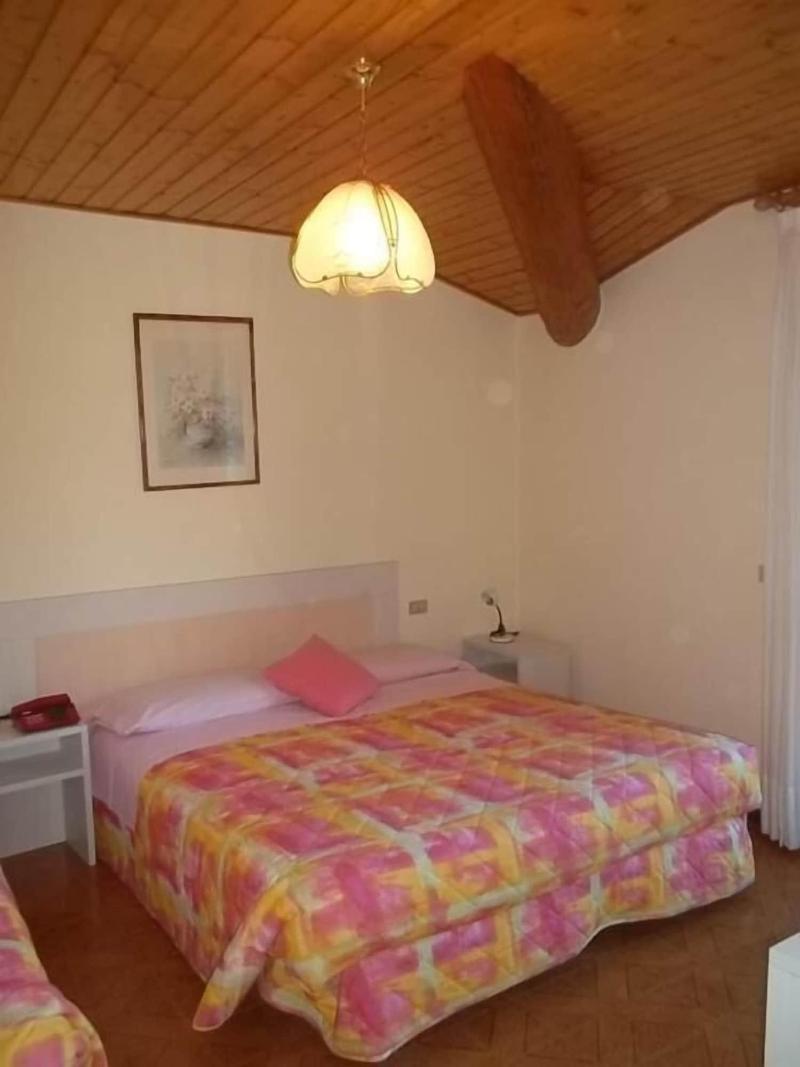 Hotel Residence La Rosa - Oda