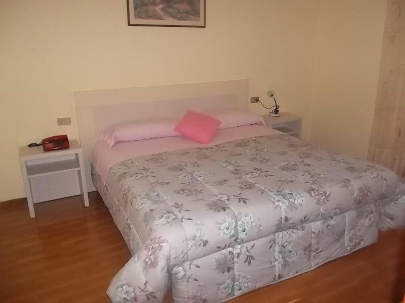 Hotel Residence La Rosa - Oda