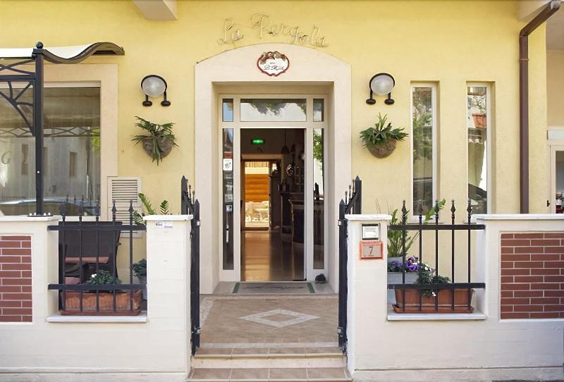 Hotel La Pergola - Genel