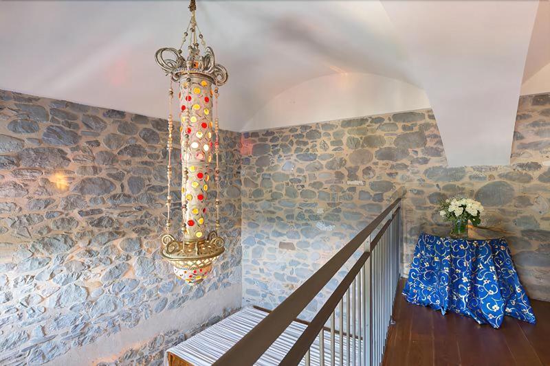 Castello Di Pontebosio Luxury Resort - Oda