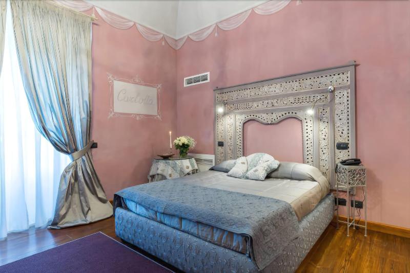 Castello Di Pontebosio Luxury Resort - Oda