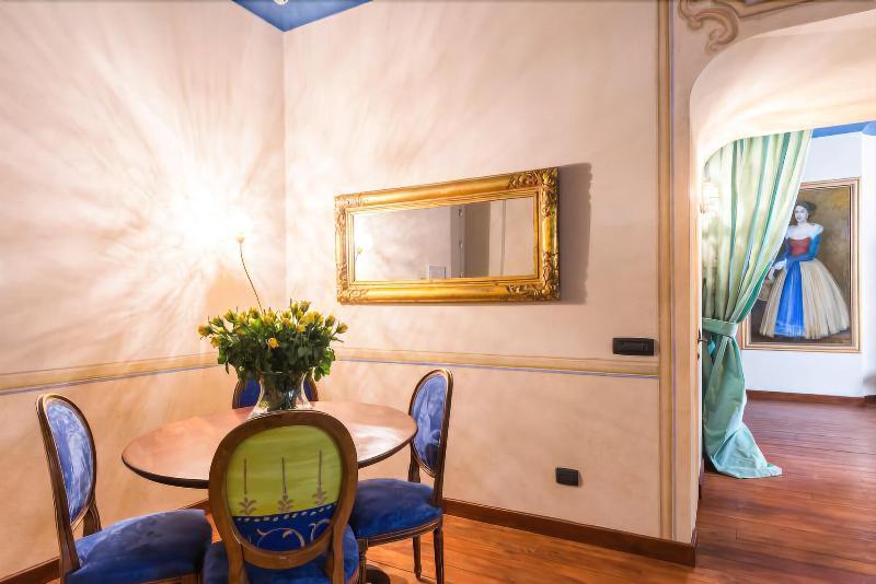 Castello Di Pontebosio Luxury Resort - Oda