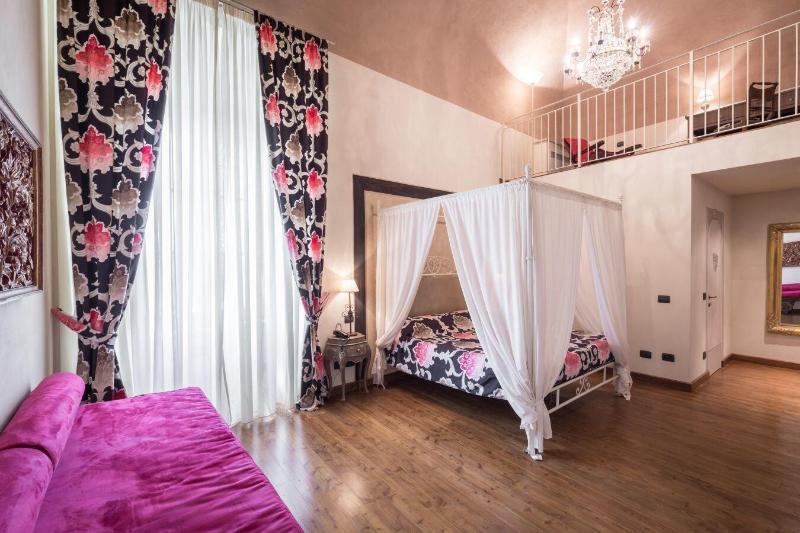 Castello Di Pontebosio Luxury Resort - Oda