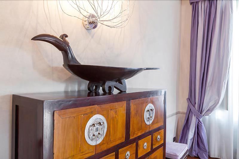 Castello Di Pontebosio Luxury Resort - Oda