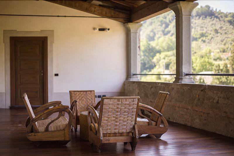 Castello Di Pontebosio Luxury Resort - Teras