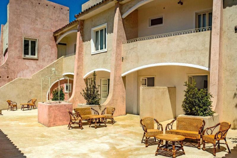 Albergo Diffuso Omu Axiu - Genel