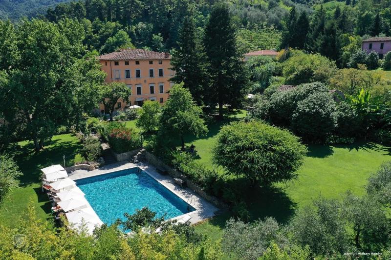Relais Corte Rodeschi - Havuz