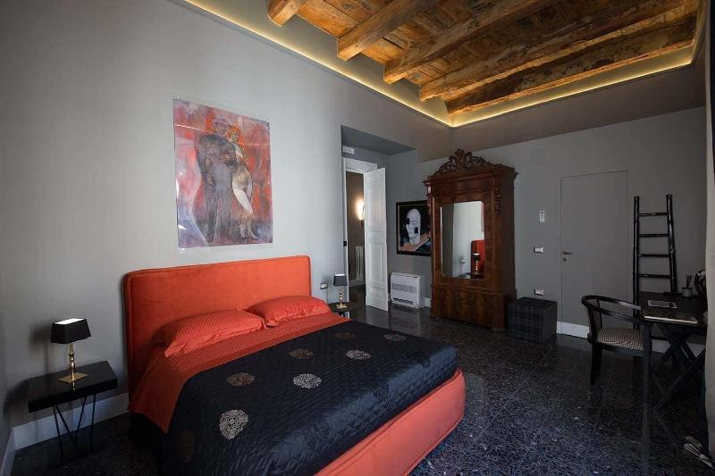 Palazzo Cannavina - Oda